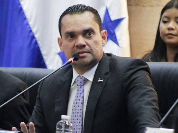 El titular del Legislativo afirmó que se busca devolver la tranquilidad a las familias y fortalecer la educación pública.