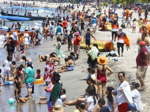 El Feriado Morazánico 2025 en Honduras se celebra durante la primera semana de octubre, comenzando el miércoles 1 y concluyendo el viernes 3 de octubre.