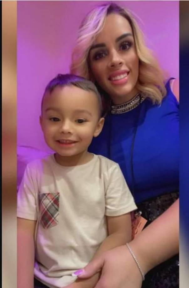 El sexto testigo dijo que estaba allí con su hijo de tres años principalmente en el área de niños pequeños de la piscina y en ningún momento vio a Weaver con un niño o atendiendo a un niño mientras estaba en el parque acuático. 