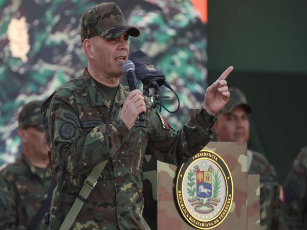 Fotografía de archivo del ministro de Defensa de Venezuela, Vladimir Padrino López. EFE/ Miguel Gutiérrez