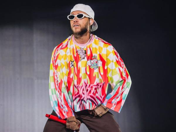 El artista, de 32 años, cuyo nombre real es Jesús Manuel Nieves Cortés, fue detenido en la madrugada de este martes 12 de agosto.