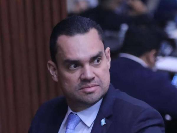 Tomás Zambrano le responde a Mel Zelaya: Usted no va a decidir quién será el próximo presidente