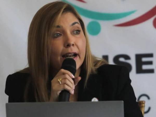 Imagen de archivo de Ana Paola Hall, consejera presidenta del CNE.