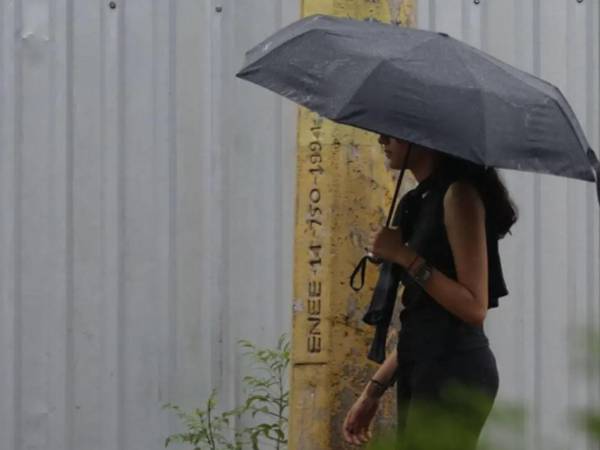 La brisa del océano Pacífico producirá lluvias y chubascos débiles y aislados en el suroccidente. Imagen de archivo La Prensa.