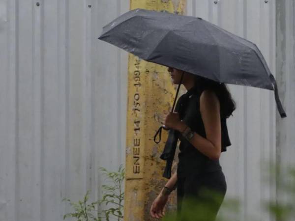 Pronostican tormentas eléctricas aisladas en el occidente y sur del país; en las demás regiones precipitaciones débiles aisladas.