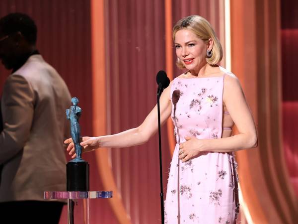 Michelle Williams se llevó en premio de Mejor actuación femenina en una película para televisión o serie limitada por su trabajo en <i>Dying For Sex.</i>