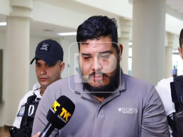 La detención de Ramírez fue ejecutada ayer miércoles por la Fiscalía Especial de Delitos Contra la Vida (FEDCV) y la Fuerza de Tarea de Delitos Violentos de la DPI, en la colonia Brisas del Salto, en El Progreso, Yoro.