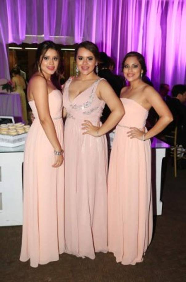 Kensy Navarro, Gabriela Davadí y Andrea Rivera.
