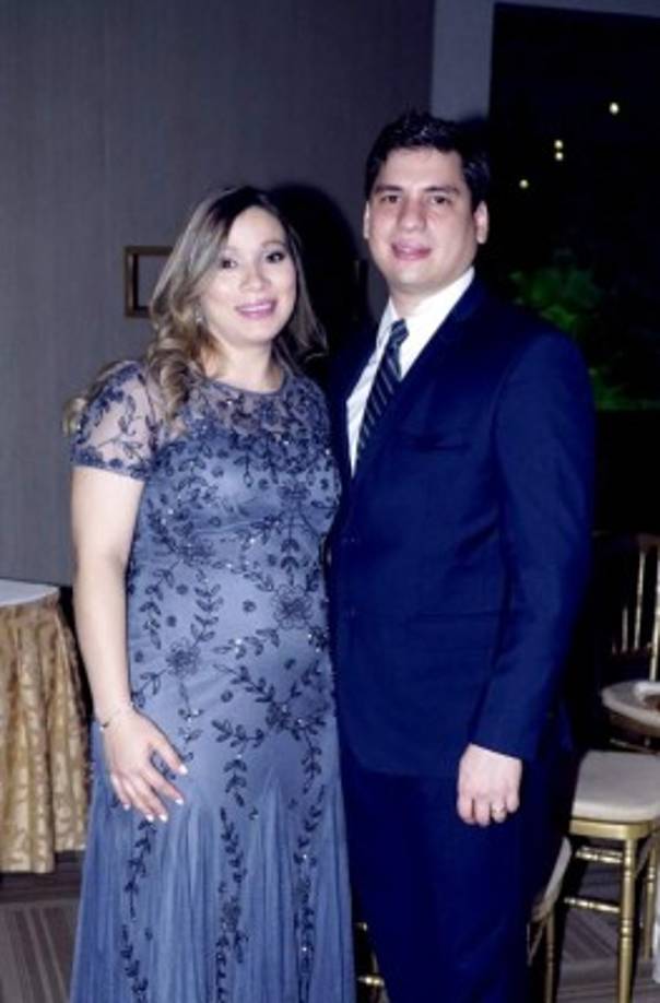 Olga y Ascencio Echeverri.