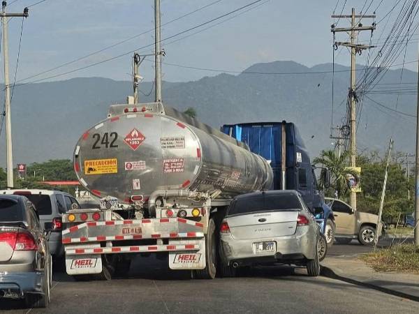 Imagen referencial de incidencias diarias en el tráfico vehicular de San Pedro Sula.