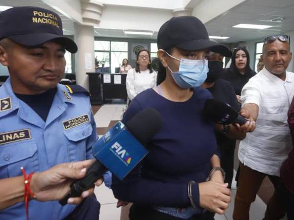 La odontóloga Tesla Paola Alemán fue sobreseída por el crimen de su hija de tres años.