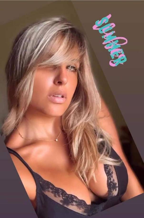 La joven hermosa uruguaya también regresó a su país tras terminar su relación con Chavasco.