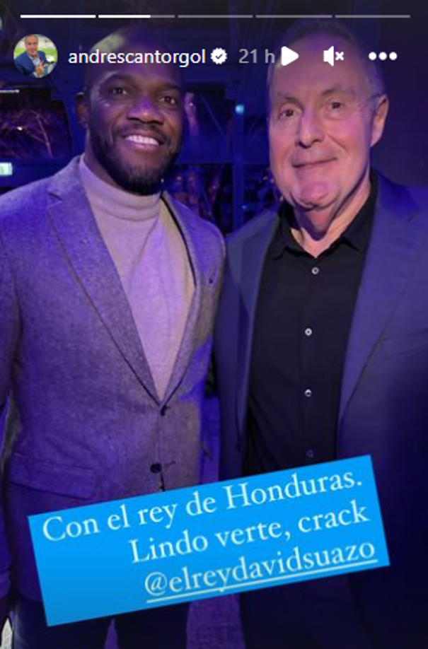 Asimismo, compartió con Andres Cantor en la noche previa a la ceremonia.