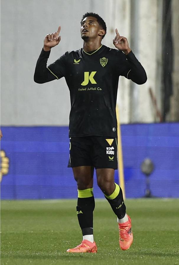 El delantero hondureño sumó su tercer gol de la temporada en la Liga Española.