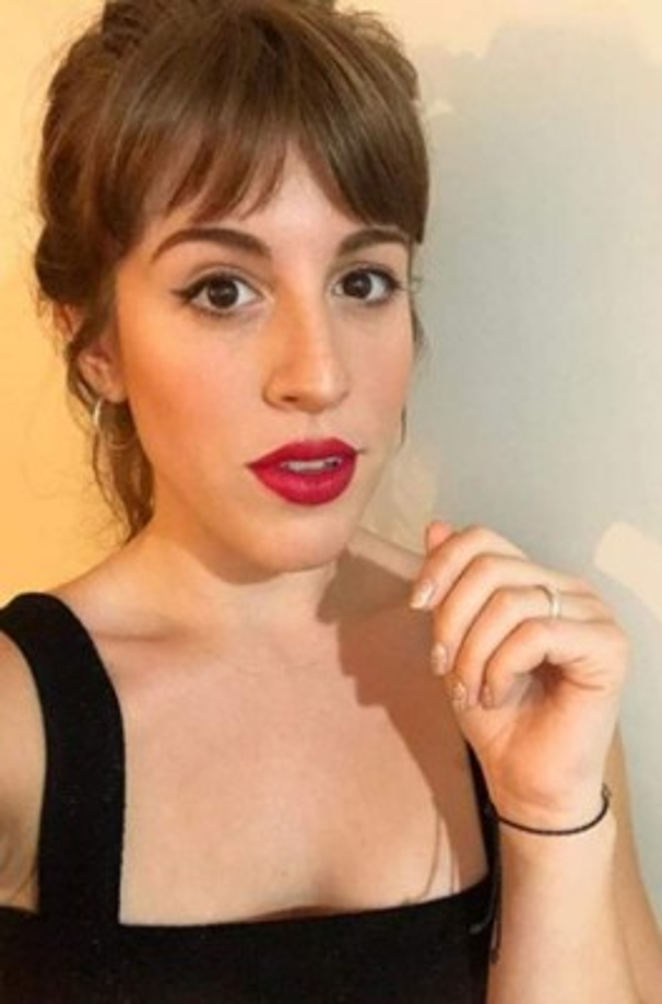 Pero Laura Esquivel prepara una gran sorpresa. Resulta que la actriz tendrá un papel en la serie de Amazon 'Maradona: Sueño bendito'.