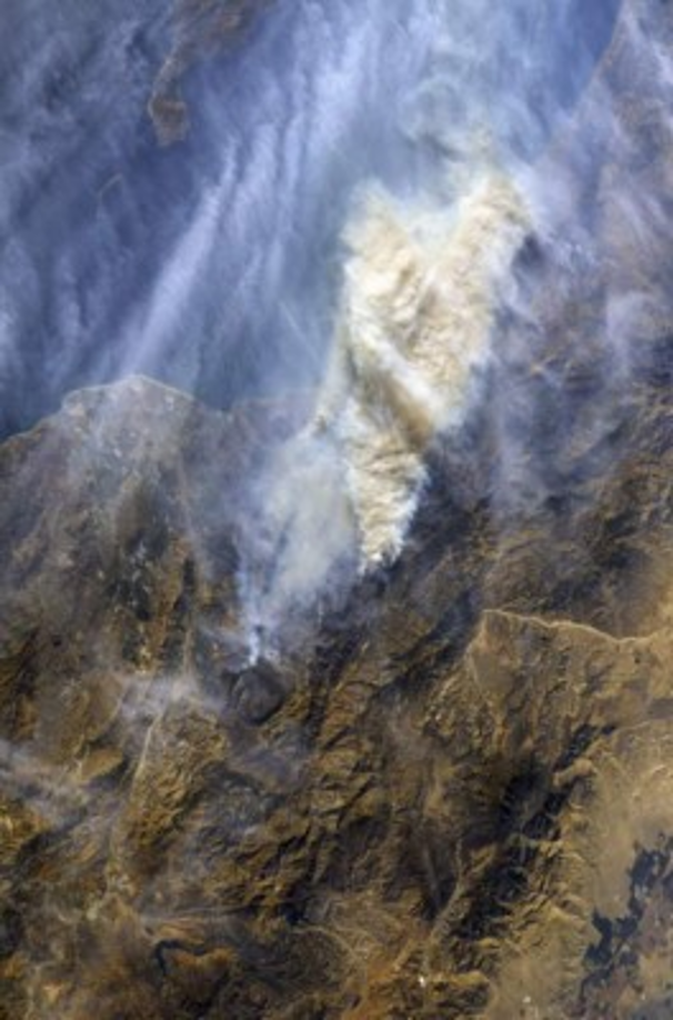 'Así se ve California, y el panorama parece que no mejorará', escribió uno de los astronautas en su cuenta de Twitter al compartir las imágenes captadas desde el espacio.