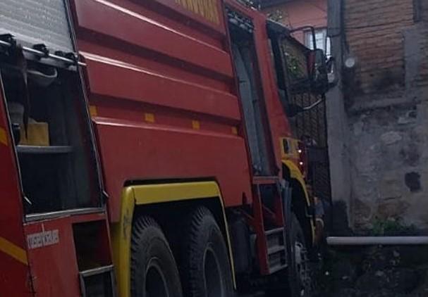 Hombre muere calcinado tras incendio provocado por su sobrino