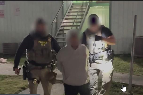 ICE captura a hondureño acusado de abusar y embarazar a su hermana en Texas