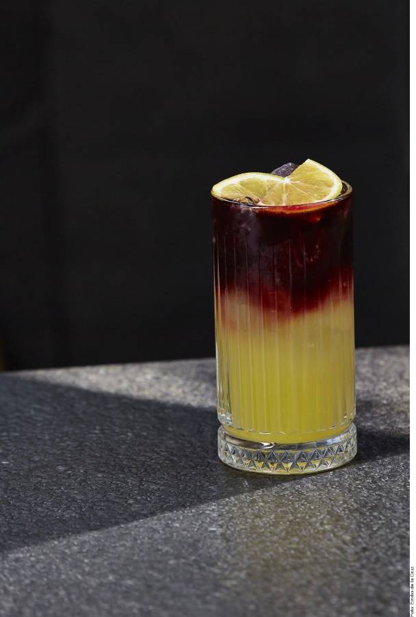 Honores a la sangría con cócteles para brindar en estas fechas navideñas