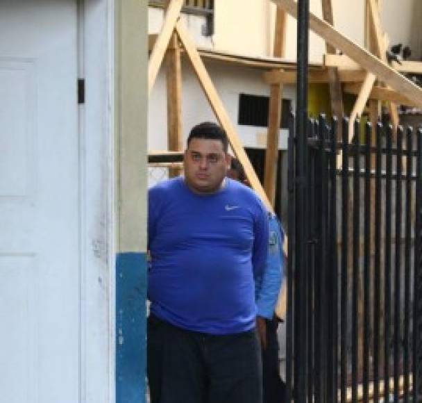 Se supo que se fugó de la cárcel de máxima seguridad de Ilama, Santa Bárbara y dejó en su lugar a otro pandillero. 