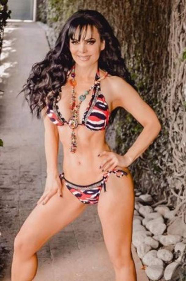 Recientemente Maribel Guardia también enloqueció a sus fans con esta imagen, con la cual quizo festejar dos millones de seguidores en Instagram.
