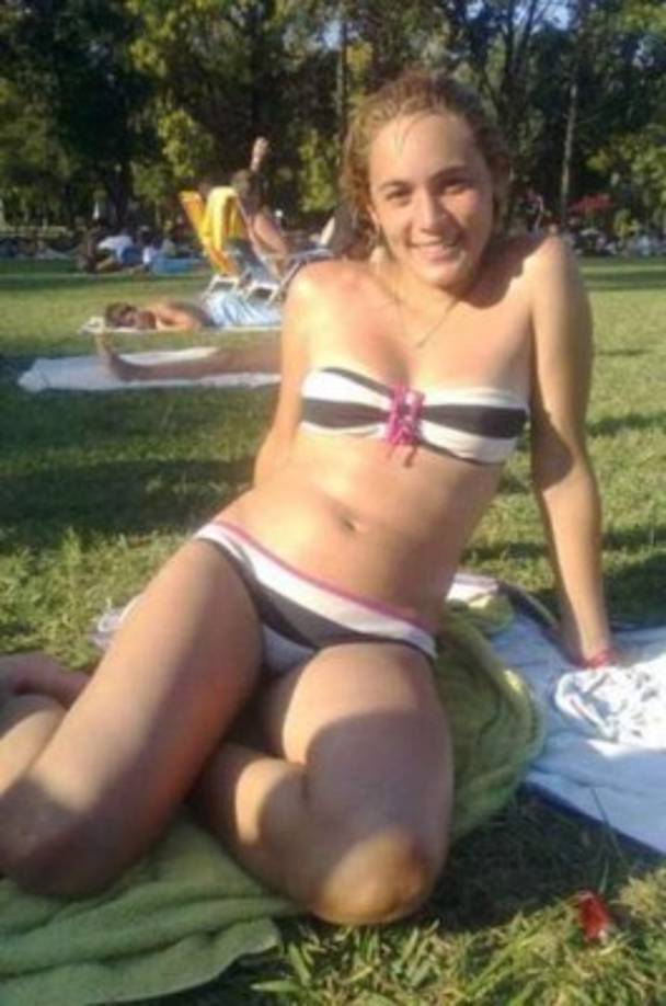 Rocío se graduó como visitadora médica en 2013, y además juega fútbol en el equipo femenino de River Plate.