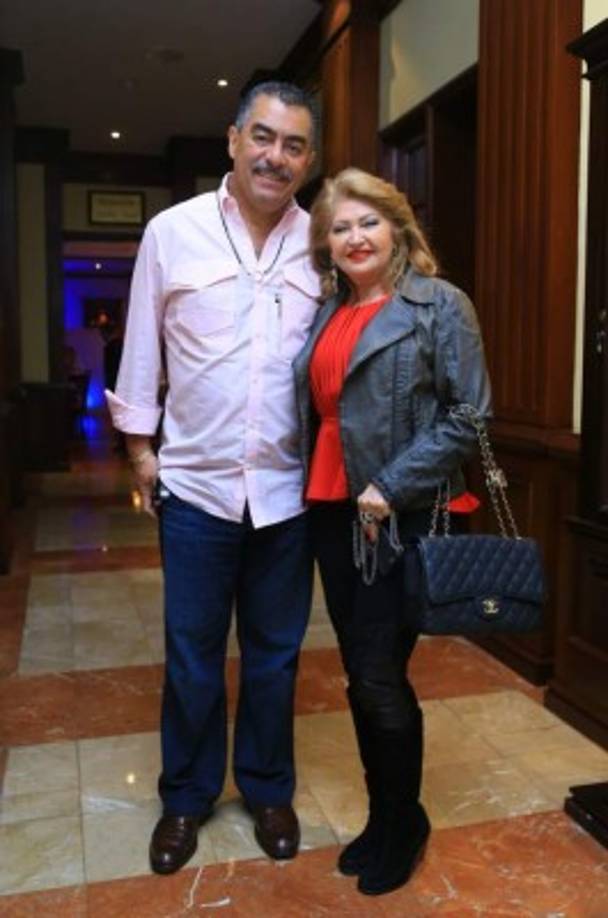 Víctor y Maritza Lara