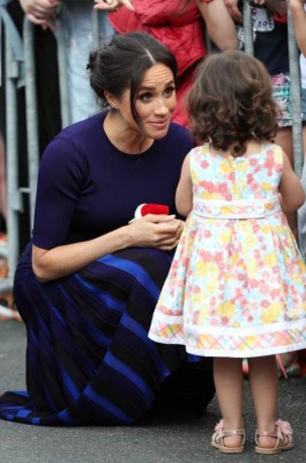 La duquesa se mostró muy animada mientras saludaba a las multitudes en Rotorua, en uno de sus compromisos finales de la gira real en el final de su recorrido de 16 días.