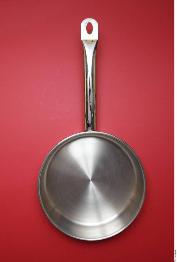 Conoce los materiales de tus ollas y sartenes y cómo cuidarlas