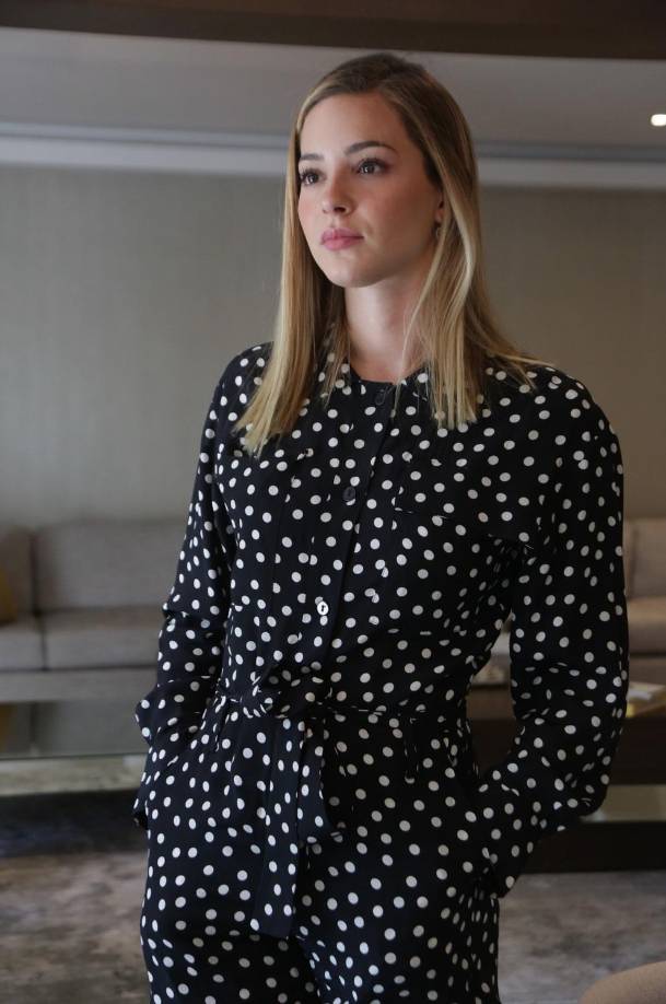 Mariana fue vista en prácticamente todos los actos de campaña de Samuel. Incluso el INE impuso una multa al Gobernador electo y a MC por 55 millones de pesos por las publicaciones de la influencer, pero luego quedó anulada por el Tribunal Electoral del Poder Judicial de la Federación. 