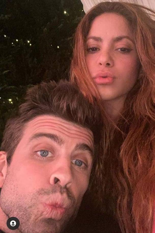 “La idea de casarme me asusta. No quiero que deje de verme como su chica”, confesó Shakira al revelas las razones por las que no se ha casado con Piqué.