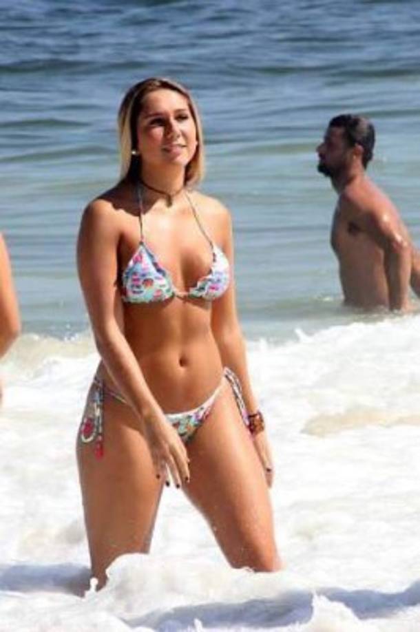 La hija del entrenador del Gremio eleva la temperatura con este tipo de fotos.