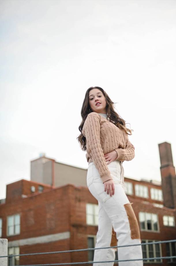 Ella <b>conducía su auto</b>, un Buick LaCrosse 2012.