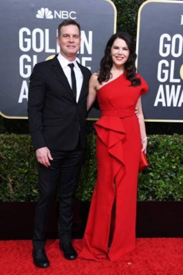 La actriz Lauren Graham, recordada por Gilmore Girls, y su esposo el actor Peter Krause.