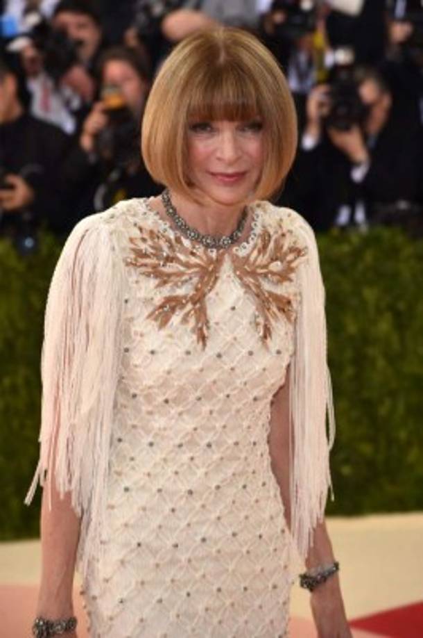 Anna Wintour viste de Chanel.