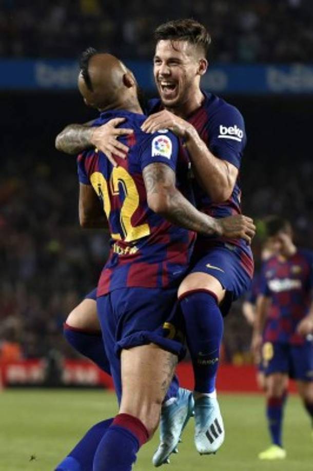 Así festejo Arturo Vidal su gol.