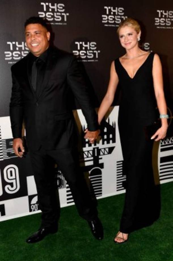 Celina Locks es la bella novia de Ronaldo, el exdelantero brasileño.