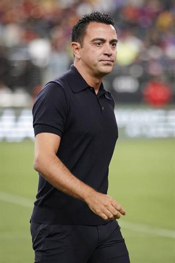 El entrenador del Barcelona, Xavi Hernández, reconoció este martes que Ousmane Dembélé se quiere ir y que tiene una oferta del PSG con la que el club azulgrana no puede competir.