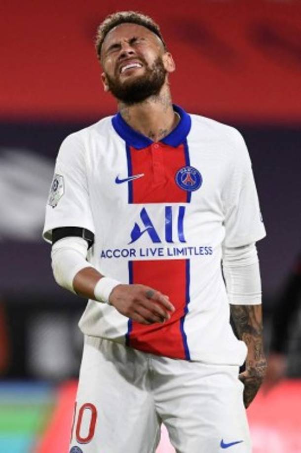 'Solo agradecer el cariño que me tenías. Tatuaje, camiseta, fotos, botas… Habíamos acordado vernos ahora en vacaciones, pero lamentablemente no podremos hacerlo', fueron las palabras de Neymar en honor a su amigo. Foto AFP.