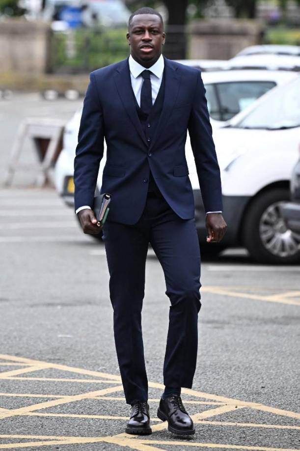 “Dos de las testigos alegan violaciones en esas habitaciones y sintieron que estaban encerradas”, dijo Cray.