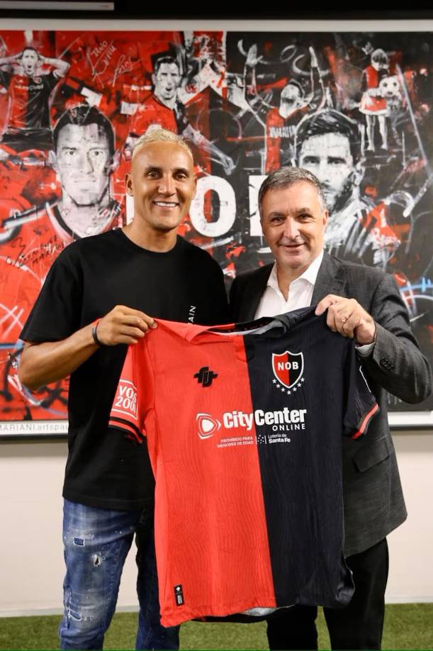 El experimentado arquero tico, ex del Real Madrid y PSG, se suma así por primera vez al fútbol argentino. 