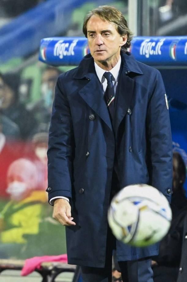 Roberto Mancini tiene contrato hasta después del Mundial 2026 y ha recibido el apoyo de la Federación Italiana de Fútbol (FIGC) para seguir al frente de la ‘Azzurra’.