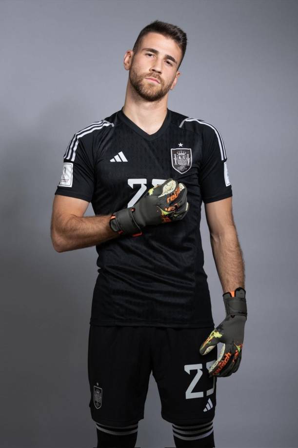 Unai Simón (Athletic): También han comenzado a sonar varios porteros de la Liga Española como este. Es muy confiable y conoce la competición doméstica.