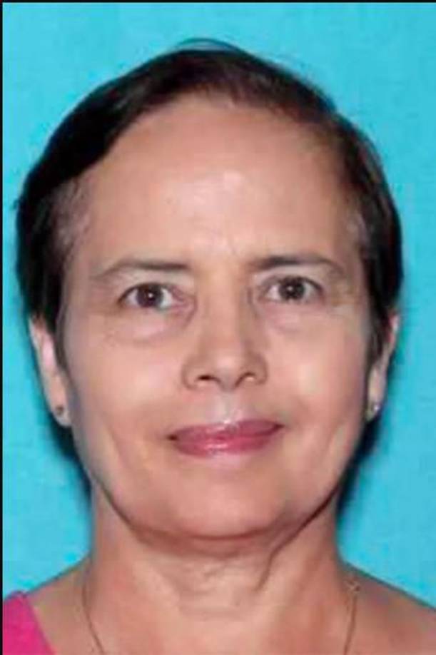 Nohema nació en Xalapa, Veracruz, México, el 10 de noviembre de 1954, hija de Noe Castillo Aguilar y María Concepción Castillo. Se caso con Paul Graber el 4 de octubre de 1986 en Xalapa, Veracruz.