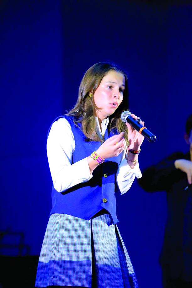 Carmela Canahuati cantó “Cucurrucucú paloma”.