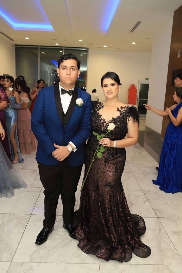 Leonardo Mejía y Vanessa Garay