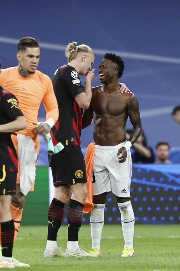 Haaland y Vinicius se mostraron muy amigables al final del partido. 