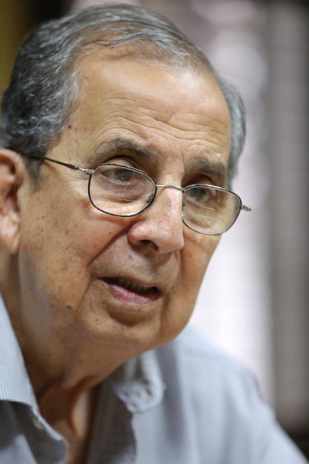 Inicios en el teatro. Un 21 agosto de 1969, 28 jóvenes se reunieron en la casa de la dama Julieta Kattán para visualizar el proyecto que desde hace cinco décadas deleita a los sampedranos y que comenzó como una diversión o un hobby.