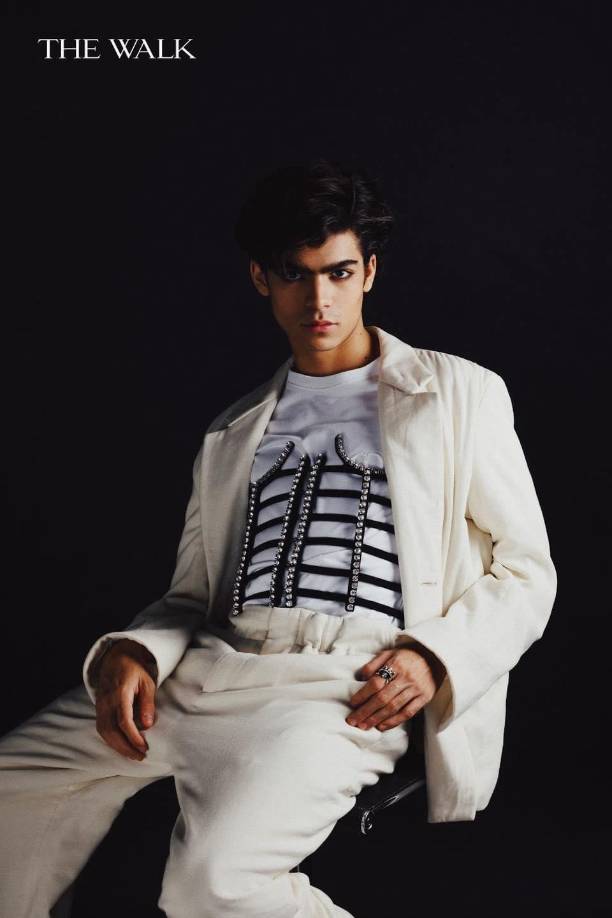 De su vida sentimental no se sabe, el actor es conocido por su discreción y prefiere mantener su vida íntima en la esfera privada. 