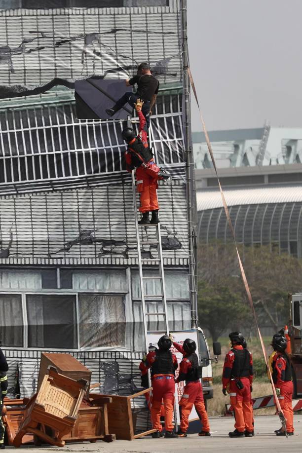 La semana pasada más de 1,000 voluntarios participaron en simulacros de preparación ante supuestos ataque con misiles, explosiones de armas químicas y un atentado en una estación de metro.